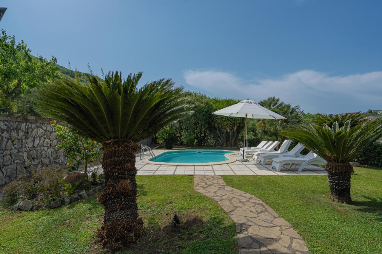 Villa La Pace ซานตาเญลโล ภายนอก รูปภาพ