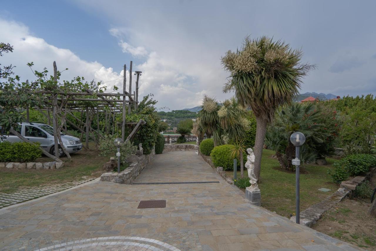 Villa La Pace ซานตาเญลโล ภายนอก รูปภาพ