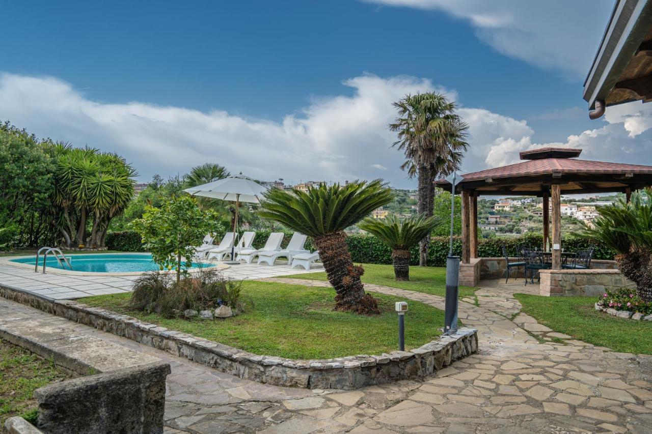 Villa La Pace ซานตาเญลโล ภายนอก รูปภาพ