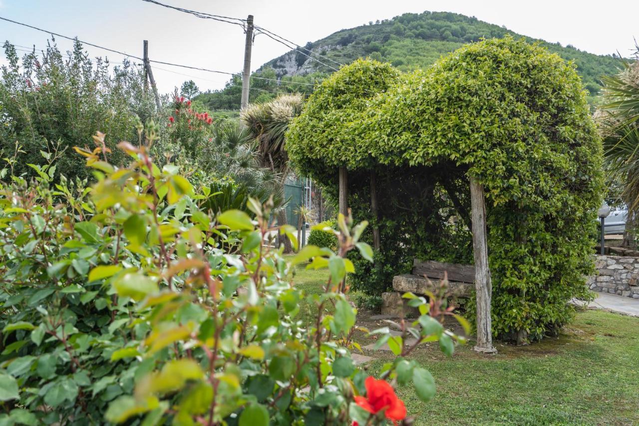 Villa La Pace ซานตาเญลโล ภายนอก รูปภาพ
