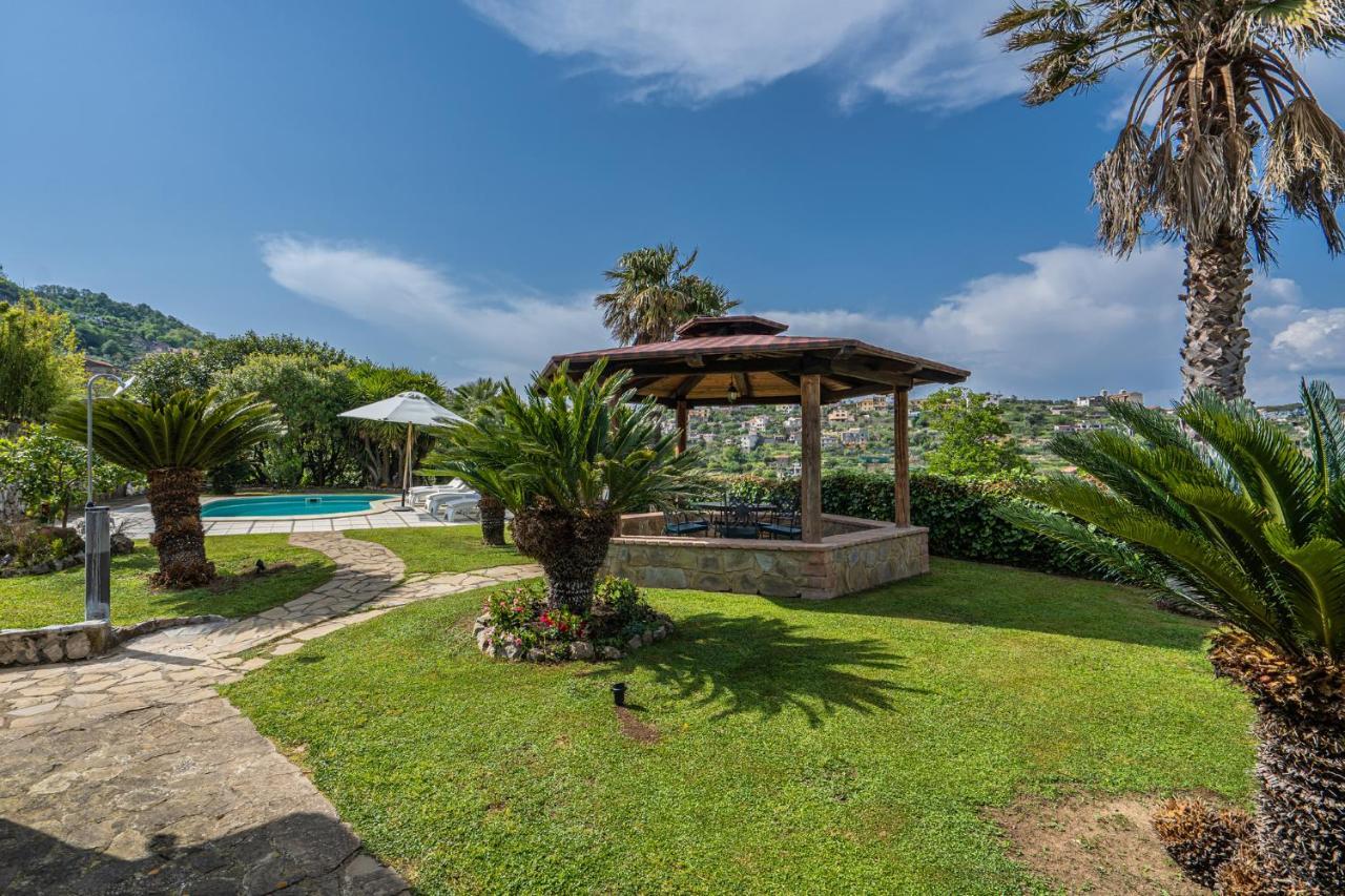 Villa La Pace ซานตาเญลโล ภายนอก รูปภาพ